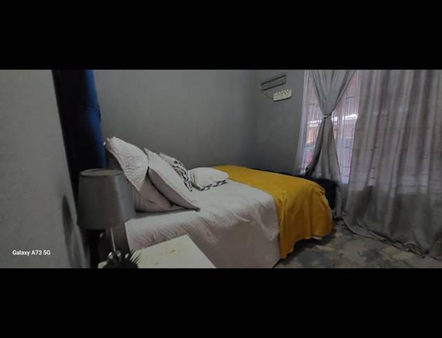 3 BEDROOM HOUSE FOR SALE IN THE ORCHARDS